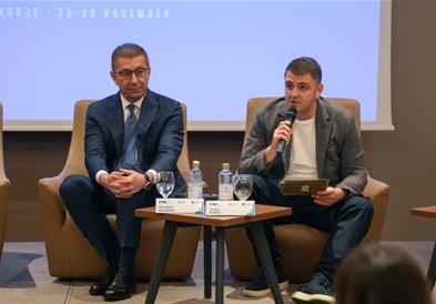 Попов: Владата се залага за држава во која секој млад човек ќе чувствува дека политиката работи за него