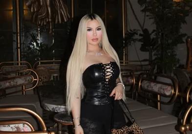 Млада американска пејачка е убиена во заседа 