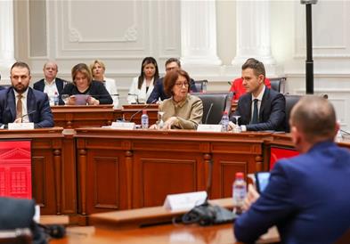 Сиљановска-Давкова: Нашата дијаспора може да биде важен ресурс за економски, образовен, научен и културен развој