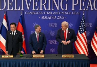 Трамп ќе разговара со лидерите на Тајланд и Камбоџа