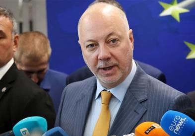 Падна владата на Бугарија, Жељазков не го издржа притисокот на народот