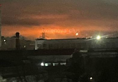 Најмалку двајца загинати во рускиот град Саратов во украински напад со дронови 