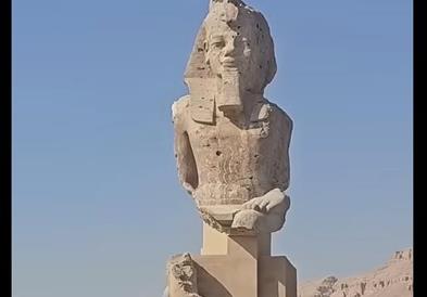 Вo Египет откриени два реставрирани колоси на фараонот Мемнон