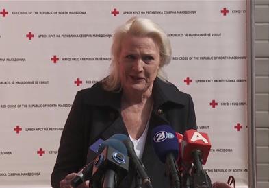 И Анџела Агелер во пакетот за отповикување на Трамп- по три години ја напушта Македонија 