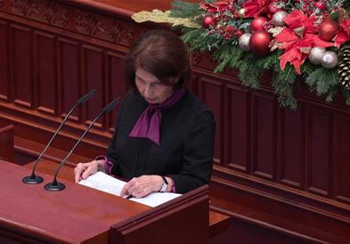 Сиљановска - Давкова: Потребен е национален консензус и гаранции за евроинтеграциите