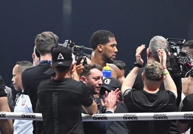 Џошуа ја напушти болницата во Лагос