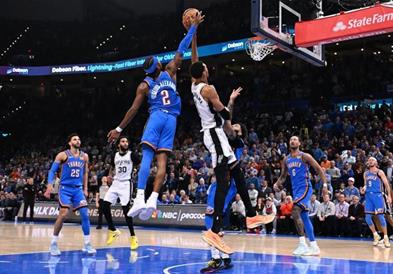 Видео: Оклахома го совлада Сан Антонио за четврта победа по ред