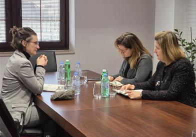 Божиновска–Мелинвуд: Започнува најобемната енергетска обнова на јавните згради досега 