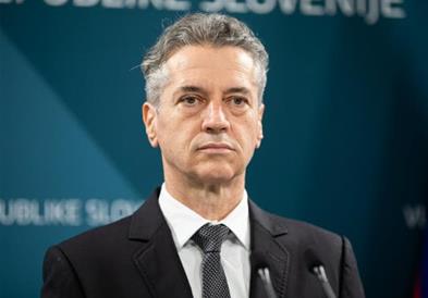 Голоб: Сè уште не е време Словенија да се придружи на така наречениот Комитет за мир