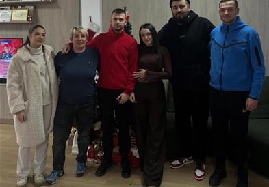 Двесте илјади денари за кремови за изгореници и медецински помагала обезбеди „Сапорт Кочани“