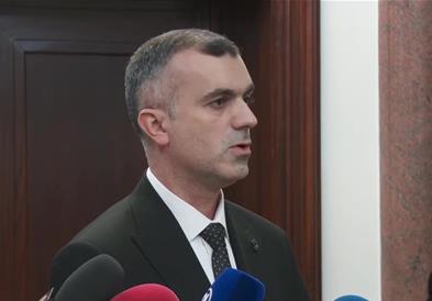 Новоизбраниот народен правобранител, Фатон Селами, утринава  даде свечена изјава пред претседателот на собранието, Гаши