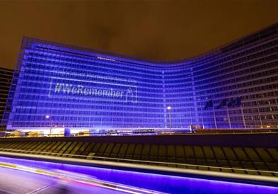 Фон дер Лајен: Ништо не може да го оправда едно од најмрачните поглавја во историјата на Европа – Холокаустот