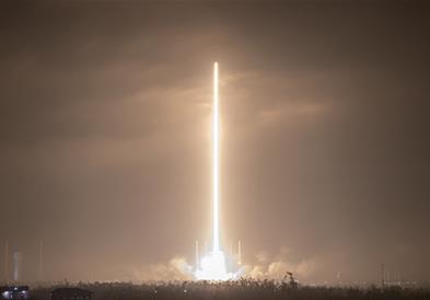 Кина планира да изгради центри за податоци за вештачка интелигенција во вселената 