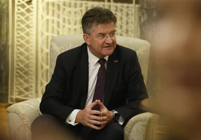 Мирослав Лајчак си поднесе оставка по објавената преписка со Епштајн 