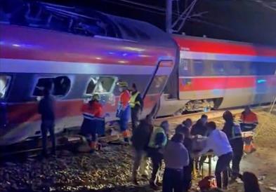 Машиновозачите во Шпанија најавија тридневен штрајк по железничките несреќи