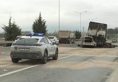 Едно лице е тешко повредено во сообраќајна несреќа на влезот на Скопје