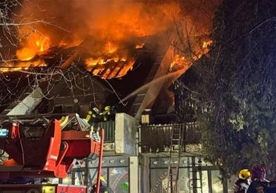 Најмалку тројца загинати во пожар во станбена зграда во Будимпешта