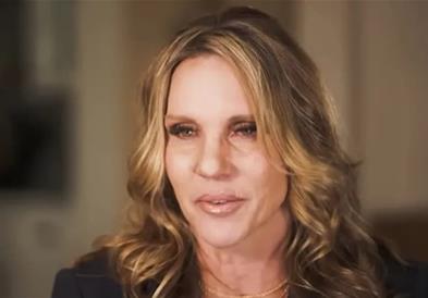 Била 27 минути клинички мртва- кога се разбудила, веднаш напишала мистериозна порака (ВИДЕО)