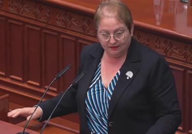 Јаневска до опозицијата: Нема да го повлечеме Законот за високо образование