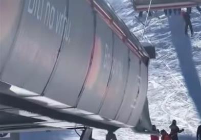 Видео: Дете падна од жичарница на Јахорина во БиХ