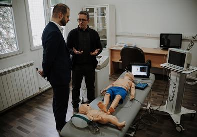 Презентација на хардвер за виртуелна медицина во Медицинскиот симулациски центар 