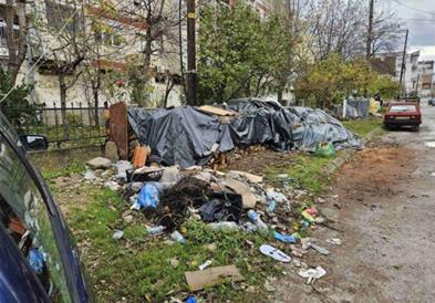 Стружани да ја исчистат дивата вегетација од тротоарите, во спротивно Комунално ќе ги фактурира трошоците за отстранување