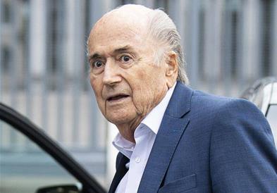 Блатер ги критикуваше методите на управување на Инфантино