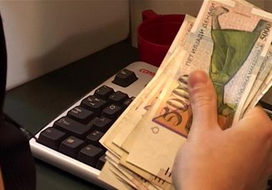 Повторно измами со шемата за повреден член на семејство