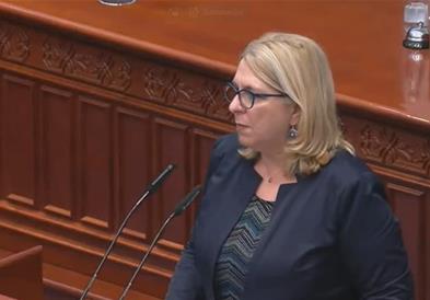 Николова до Јаневска: Ја рушите уставната автономија на универзитетите