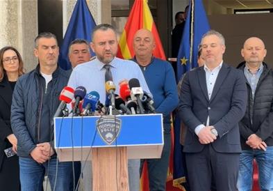 Тошковски за трагедијата во Карпош: Сопругот имал 10 кривични пријави за имотни деликти, насилен криминал ...