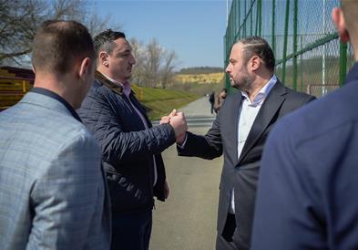 Скопје доби уреден спортски простор на кејот на Вардар – Ристовски: Наша обврска е да создадеме услови во кои младите ќе изберат спорт!