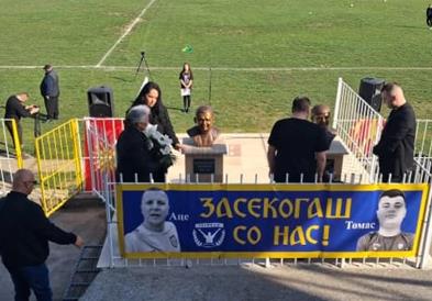 Откриени бистите на Томас Златков и Александар Стојанов на Градскиот стадион во Кочани