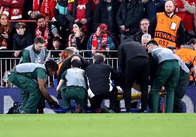 Галатасарај поднесе жалба до УЕФА поради повредата на Ланг и подготвува барање за надомест на штета