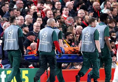 Галатасарај му се закани со тужба на Ливерпул по бизарната несреќа на „Енфилд“ 