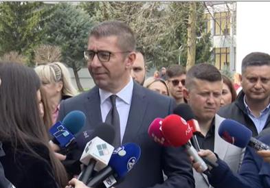 Мицкоски најави реконструкција на Владата во мај или јуни