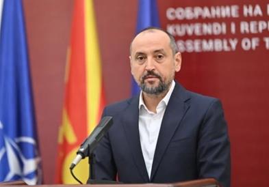 Битиќи: Намалувањето на ДДВ за горивата е само лепење фластер на рана, не решение за енергетската криза