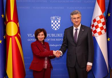 Средба на Сиљановска-Давкова со хрватскиот премиер Андреј Пленковиќ во Загреб