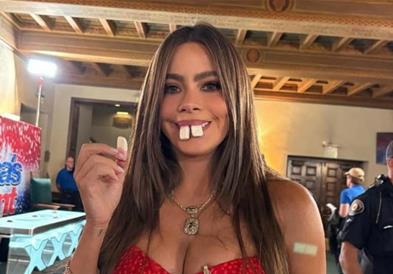 Софија Вергара ги изненади сите со урнебесна снимка (ФОТО)