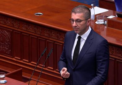 Мицкоски дециден: „Го знам премиерот“ не поминува веќе, функционерите кои се повикуваат во мое име, ги знаеме-следува реакција