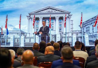 Мицкоски: Форумот во Будимпешта носи нови партнерства, Македонија меѓу водечките во Европа по инвестиции
