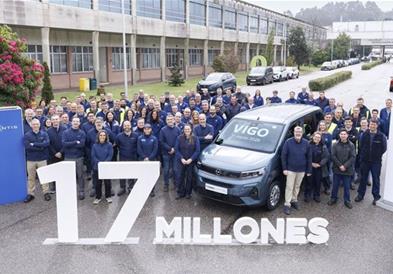 Опел испиша нов историски успех во фабриката во Шпанија