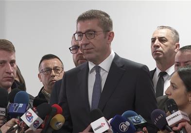 Мицкоски: Македонија располага со доволно количини на нафтени деривати, нема простор за паника