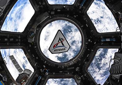„Артемис II“стигна најдалеку од Земјата досега