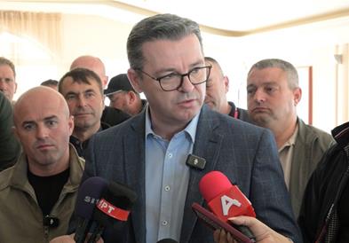 Трипуновски: Досега откупени 100.000 јагниња и над милијарда денари исплатени за грло овца