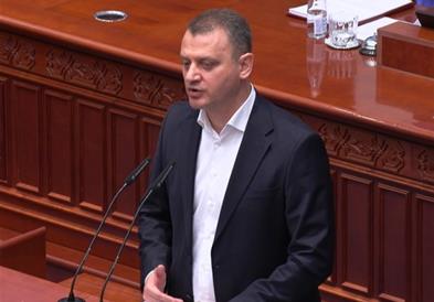 Трајчулески: СДСМ со закон предлага намалување на патарините за 50%