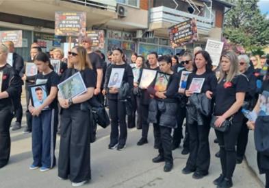 Родителите на загинатите во „Пулс“ од Штип: Чекориме затоа што вистината мора да излезе на виделина и одговорност мора да има