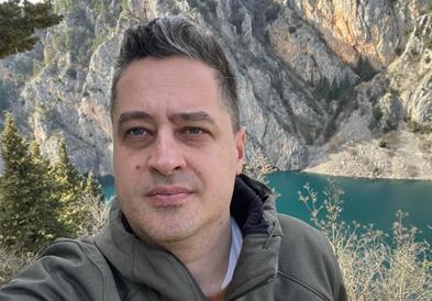 Унгарец вадел заб и завршил во кома- кога се разбудил зборувал на два странски јазици, но не и на мајчиниот 