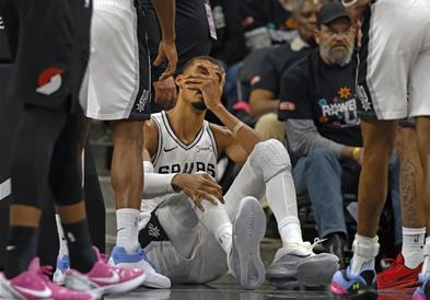 Вембањама патува со тимот за Портланд