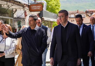 Мицкоски: Започна изградбата на катна гаража, а се реализираат и други проекти за охриѓани