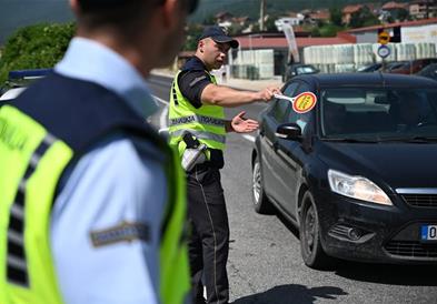 Уапсени се седум возачи за безобѕирно управување возило, петмина возеле без дозвола